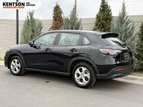Used 2025 Honda HR-V LX image 5