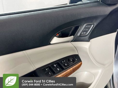 Used 2011 Honda Accord EX-L image 12