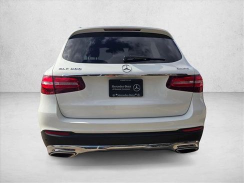 Certified 2018 Mercedes-Benz GLC 300 4MATIC image 6
