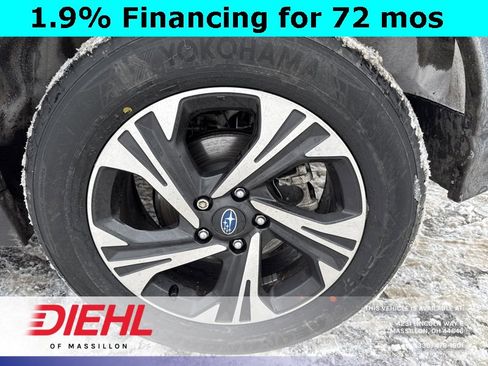 Used 2025 Subaru Crosstrek 2.0i Premium image 8