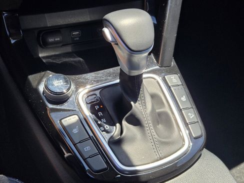 Used 2024 Kia Seltos S AWD/4WD image 19