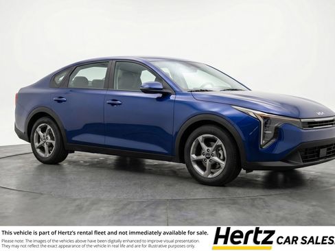 Used 2025 Kia K4 FWD image 1