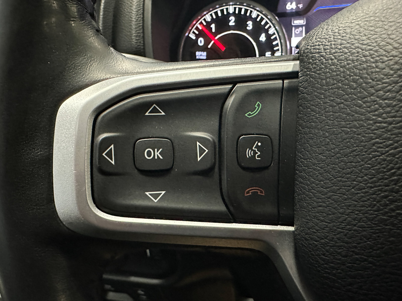 Used 2023 RAM 1500 Big Horn AWD/4WD image 36