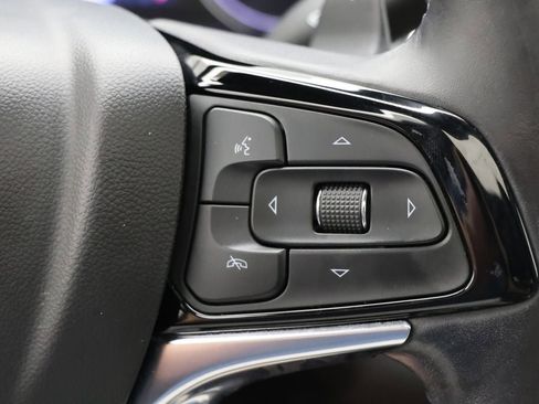 Used 2023 Buick Enclave Essence w/ Experience Buick Package image 21