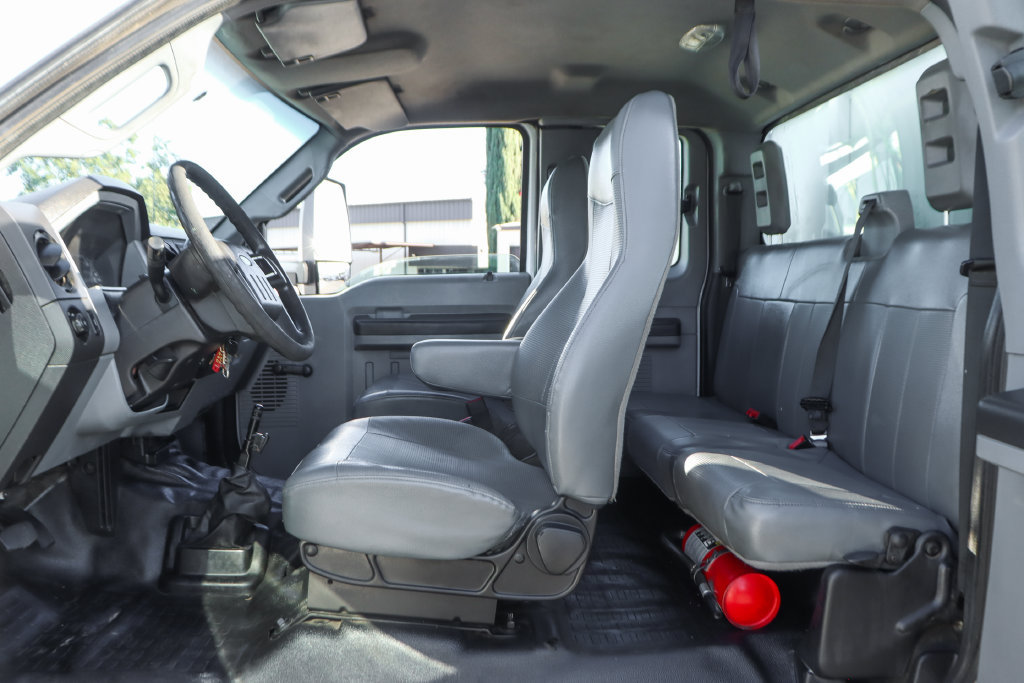 Used 2017 Ford F650 2WD SuperCab Super Duty image 22