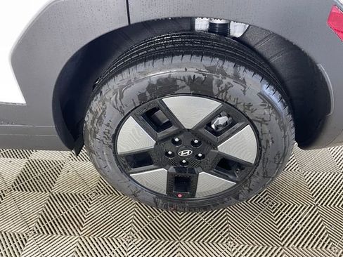 New 2026 Hyundai Santa Fe SE image 17