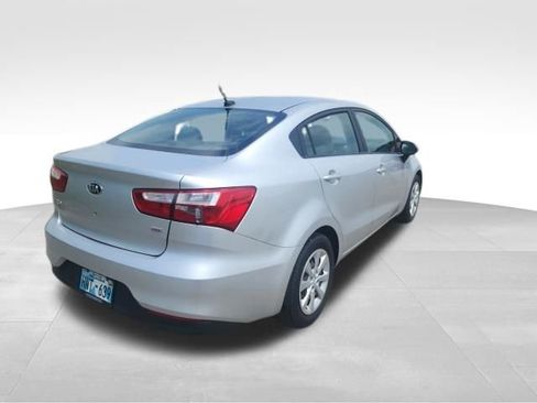 Used 2017 Kia Rio LX FWD image 3