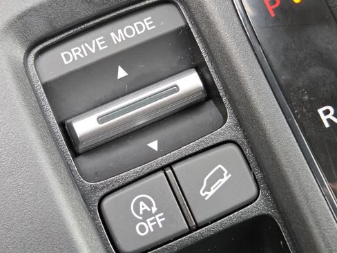 Used 2024 Honda CR-V EX-L image 6