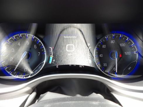 New 2027 Chrysler Pacifica Select FWD image 18