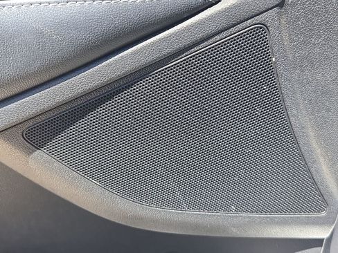 Used 2019 Kia Sorento FWD image 27