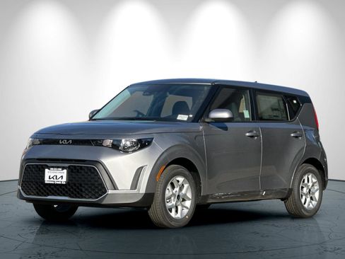 New 2025 Kia Soul LX image 8