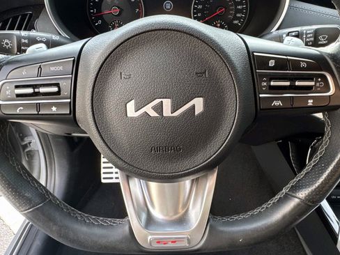 Used 2022 Kia Stinger GT2 image 22