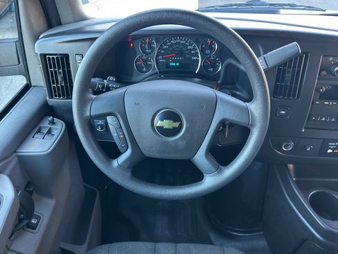 Used 2025 Chevrolet Express 2500 w/ Driver Convenience Package RWD image 13