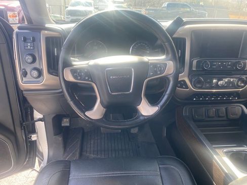 Used 2018 GMC Sierra 1500 Denali w/ Denali Ultimate Package image 15