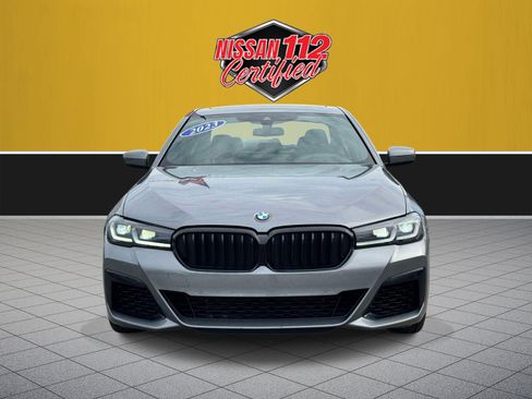 Used 2023 BMW 540i xDrive w/ M Sport Package AWD/4WD image 2