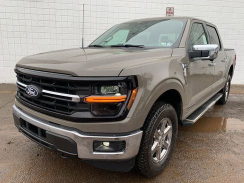 New 2025 Ford F150 XLT w/ Equipment Group 302A MID image 2