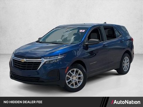 Used 2022 Chevrolet Equinox LS FWD image 1