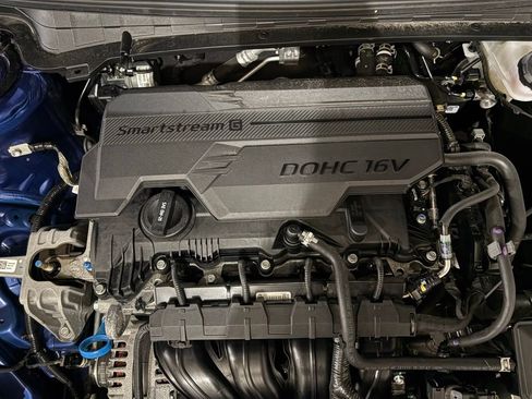 Used 2025 Kia K4 LXS image 16