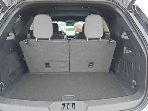 New 2026 Ford Explorer ST image 8