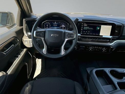 Used 2024 Chevrolet Silverado 1500 RST AWD/4WD image 11