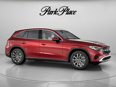 Used 2026 Mercedes-Benz GLC 300 image 30