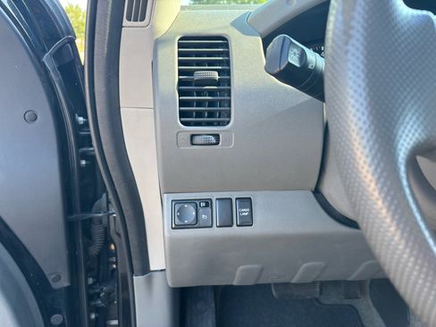 Used 2015 Nissan Frontier SV w/ SV Value Truck Package image 13