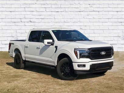 New 2025 Ford F150 Lariat w/ Equipment Group 501A Mid