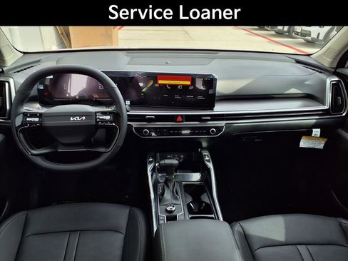 New 2026 Kia Sorento S image 3