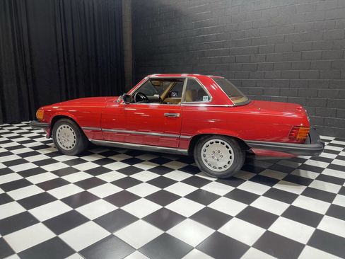 Used 1987 Mercedes-Benz 560 SL image 69