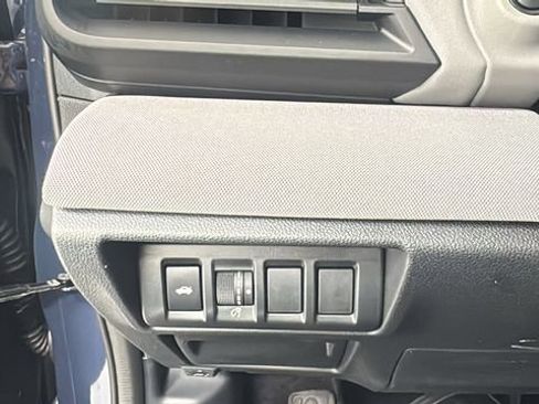 Certified 2025 Subaru Legacy Premium image 34