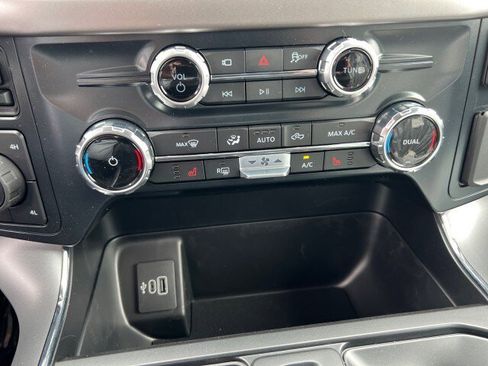 New 2026 Ford F150 XLT w/ Equipment Group 302A MID image 18