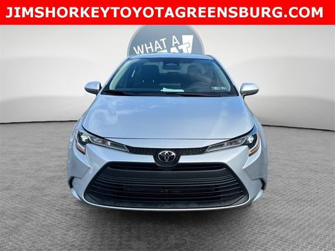 Used 2023 Toyota Corolla LE image 9