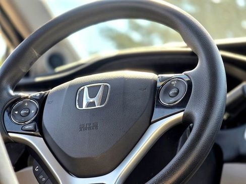 Used 2014 Honda Civic Hybrid Sedan image 13