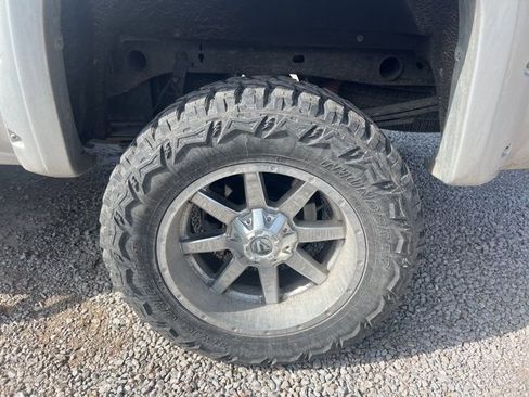 Used 2019 Chevrolet Silverado 1500 LT w/ All Star Edition image 6