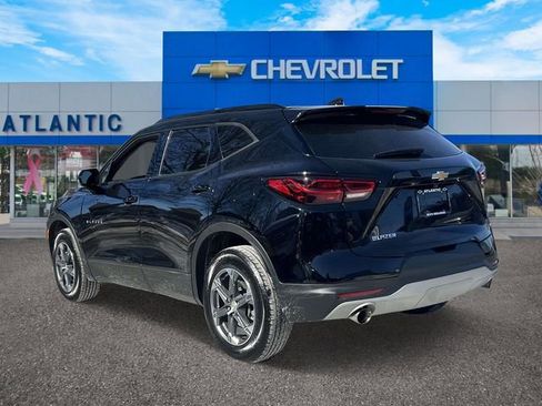 Certified 2025 Chevrolet Blazer LT w/ Convenience Package image 5