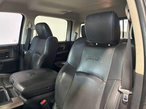 Used 2014 RAM 1500 Laramie AWD/4WD image 33