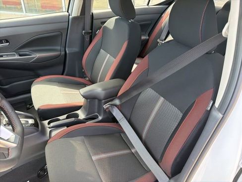 New 2025 Nissan Versa SR image 9