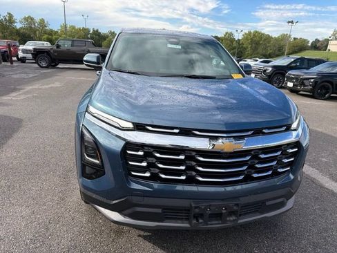 Used 2026 Chevrolet Equinox LT AWD/4WD image 7