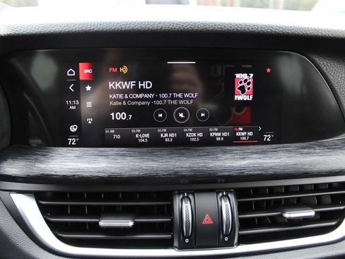 Used 2022 Alfa Romeo Stelvio Sprint image 9