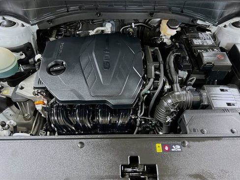 Certified 2021 Kia Sorento S w/ Panoramic Sunroof Package image 30