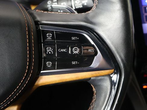 Used 2023 Jeep Grand Cherokee Summit AWD/4WD image 44