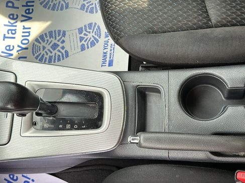 Used 2014 Nissan Sentra SR w/ SR Driver Package FWD image 16