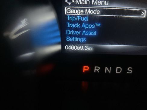 Used 2020 Ford Mustang Premium RWD image 6