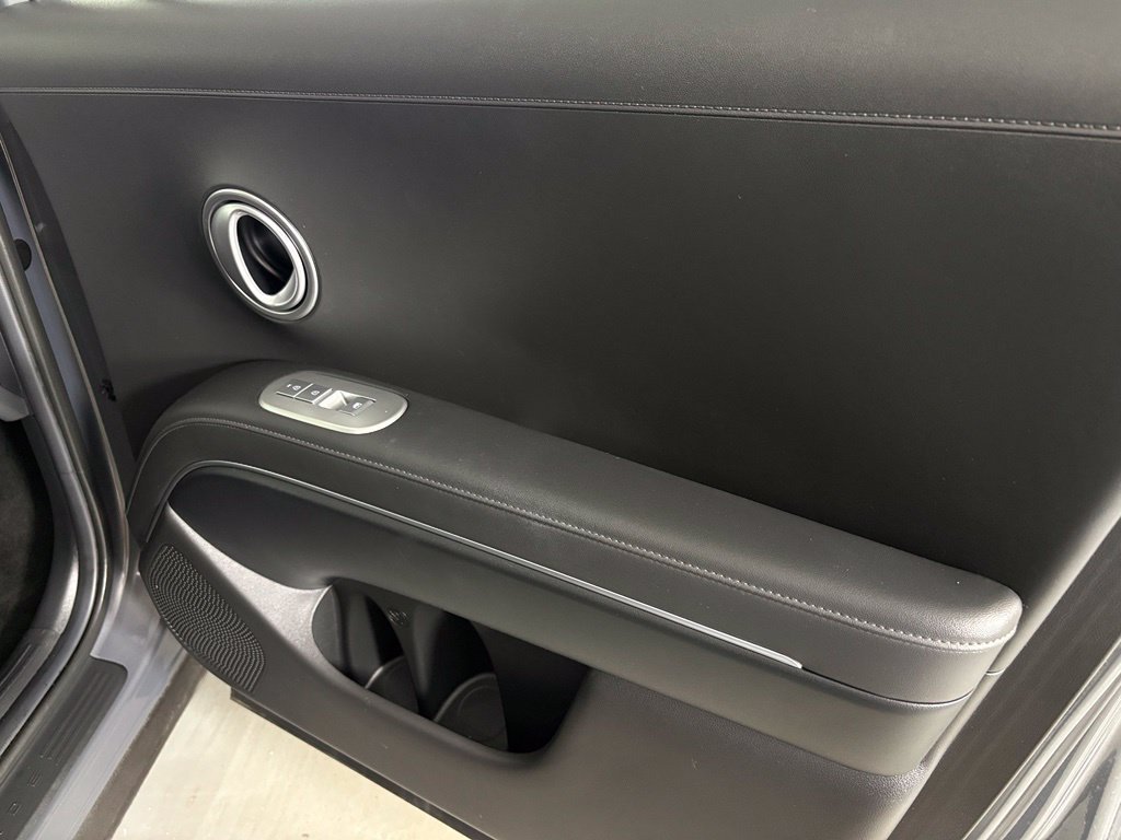 Used 2026 Hyundai Palisade SEL FWD image 42