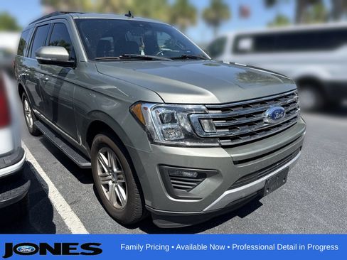 Used 2019 Ford Expedition XLT w/ Equipment Group 202A RWD image 1