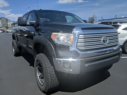 Used 2014 Toyota Tundra Limited w/ Limited Premium Package image 4