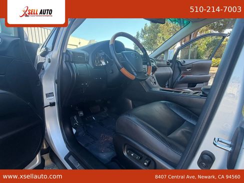Used 2011 Lexus RX 350 2WD w/ Premium Pkg image 7