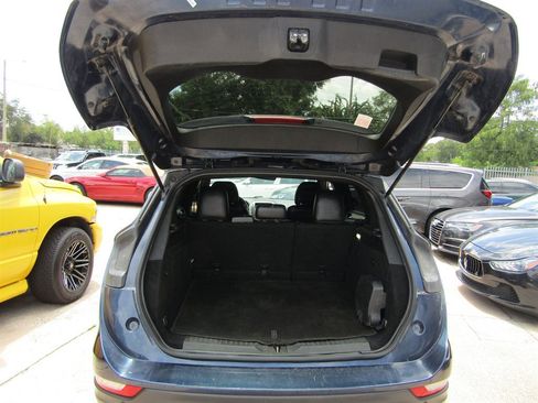 Used 2015 Lincoln MKC FWD w/ Equipment Group 101A Select image 7