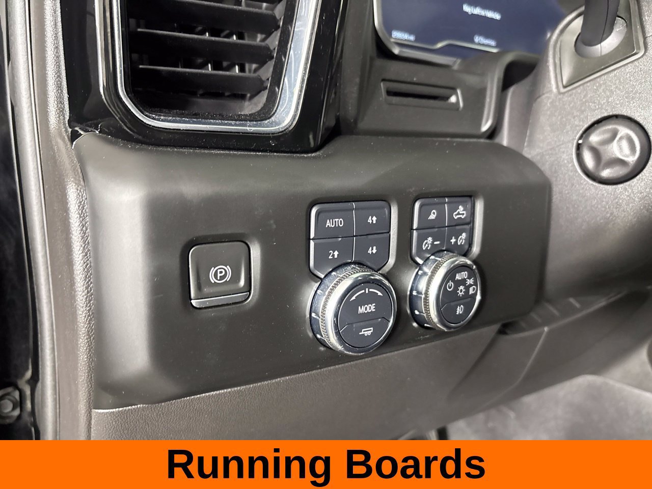 Used 2023 GMC Sierra 1500 Denali AWD/4WD image 11
