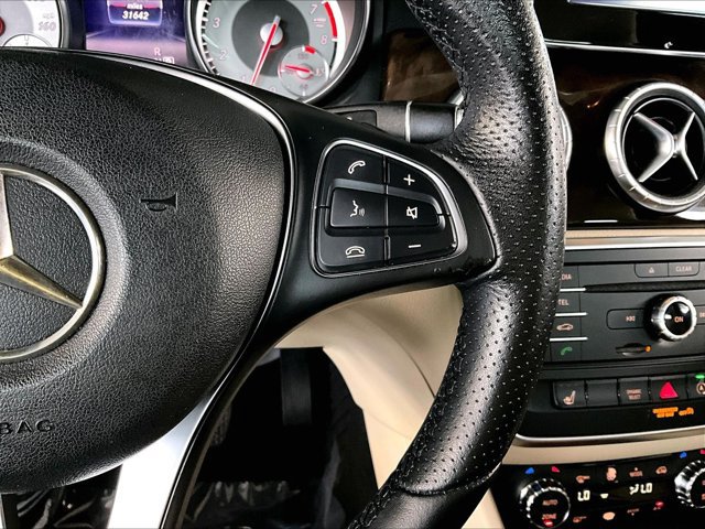 Used 2016 Mercedes-Benz CLA 250 image 21